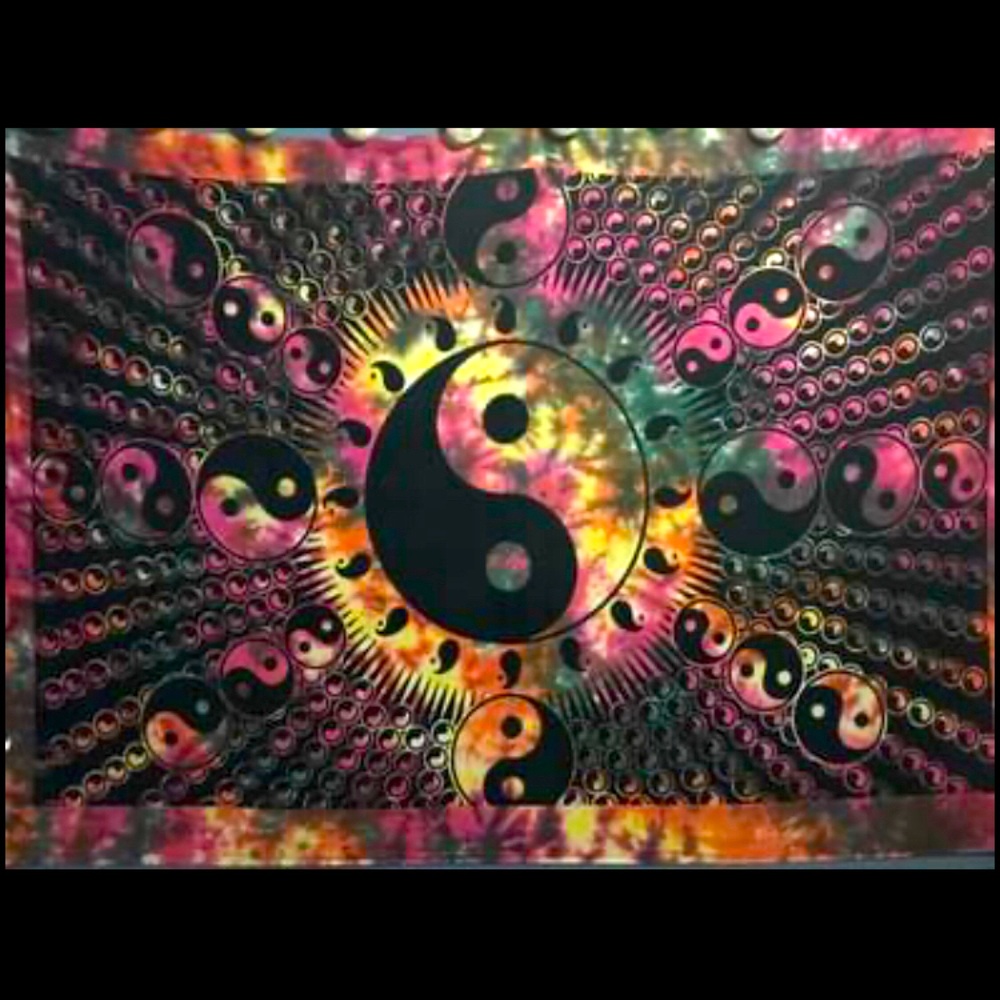 Tide dye yin Yang tapestry